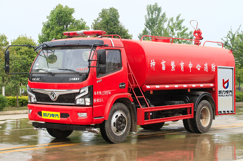 東風(fēng)大多利卡消防灑水車(chē)（8方）