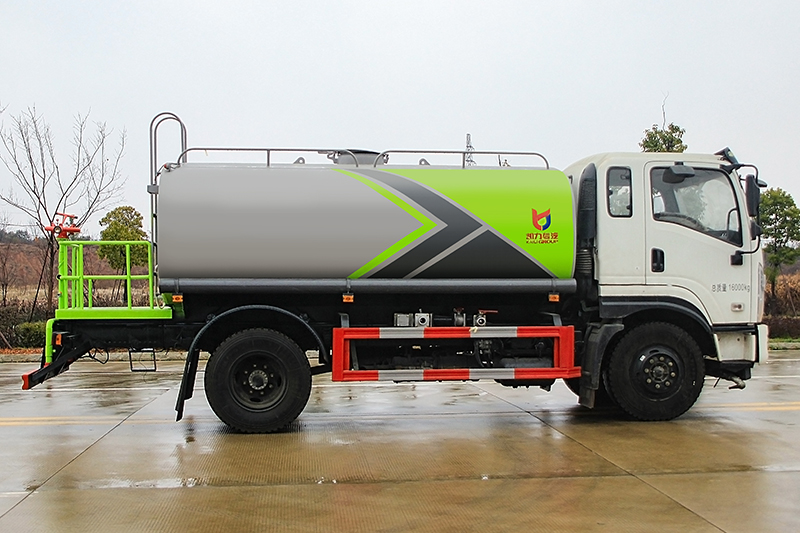東風(fēng)專底D1L灑水車（12.3方）