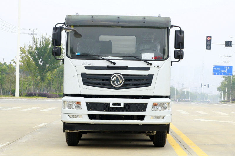 東風(fēng)華神前四后八灑水車（25方）（選裝30~40霧炮）