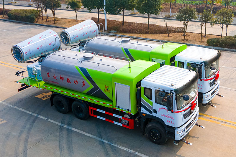 東風(fēng)華神T5后八輪抑塵車(chē)（17方）（圓罐）（60~100米霧炮）