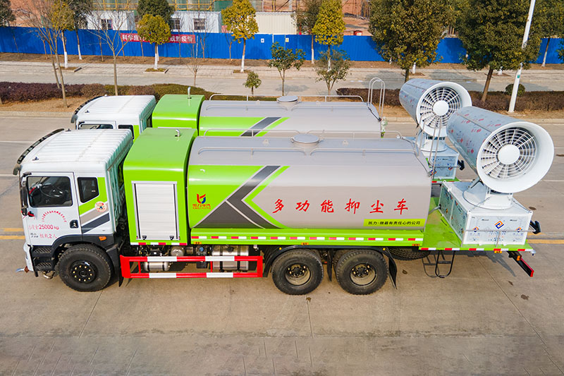東風(fēng)華神T5后八輪抑塵車(chē)（17方）（圓罐）（60~100米霧炮）