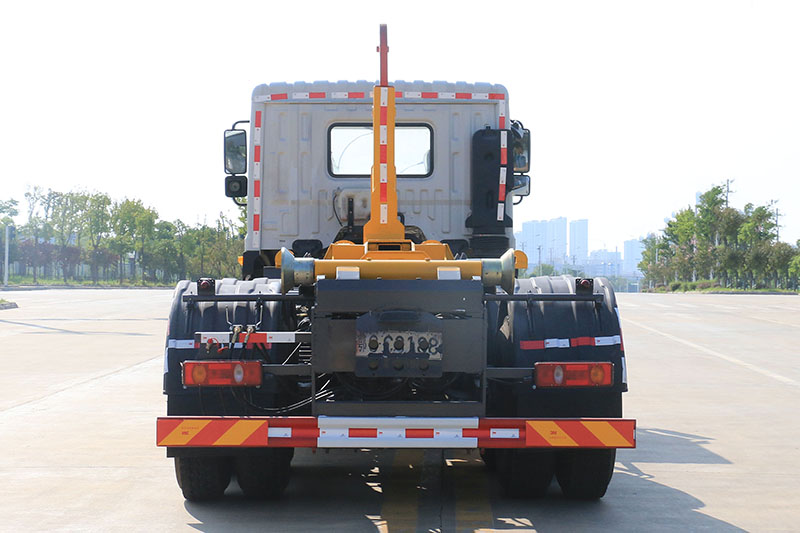 （套臂）東風(fēng)華神T5套臂垃圾車（雙橋）（20方）