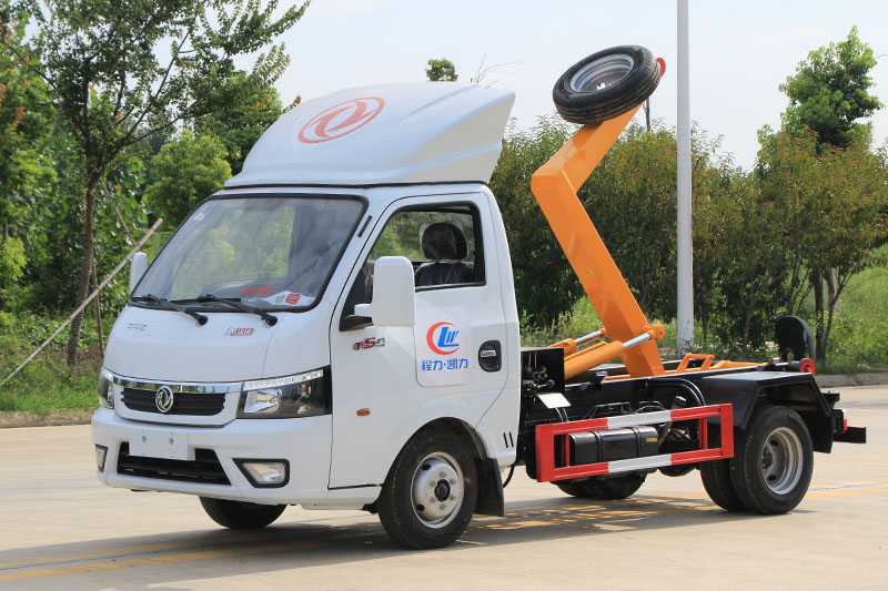 （藍(lán)牌）東風(fēng)途逸勾臂垃圾車（3方）