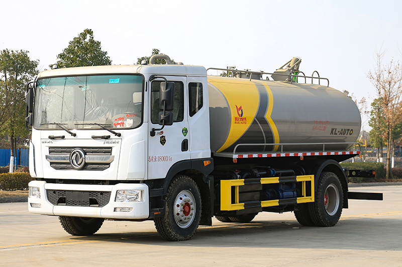 東風(fēng)D9吸糞車（13.5方）
