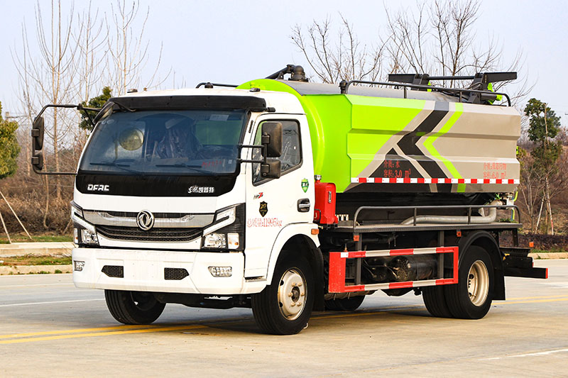 東風(fēng)大多利卡清洗吸污車（方罐）（3方清水 7.5污水）