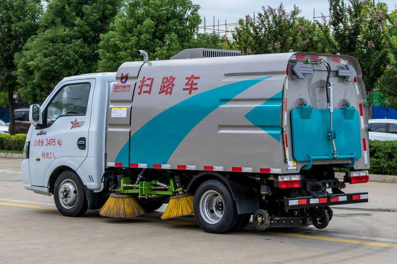 東風(fēng)途逸掃路車（0.5水1.5塵）