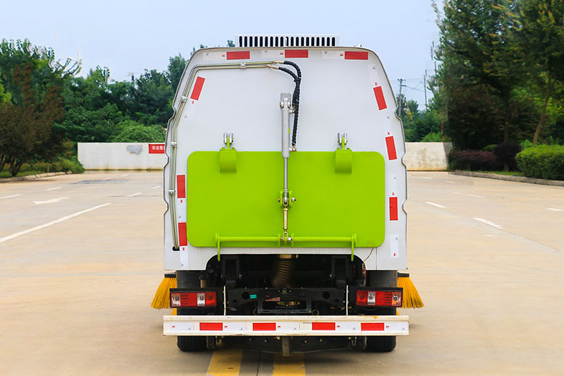 長安掃路車（0.5水1.5塵）