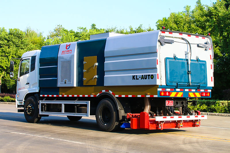 東風天錦吸塵車（選裝后置滾刷 3水7塵）（2水7塵）